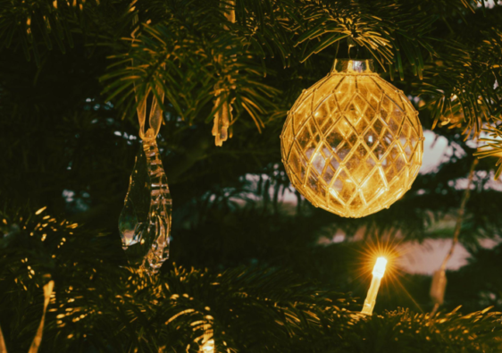 How Pre-lit Artificial Christmas Trees Can Help Keep Your Fitness Goals on Track